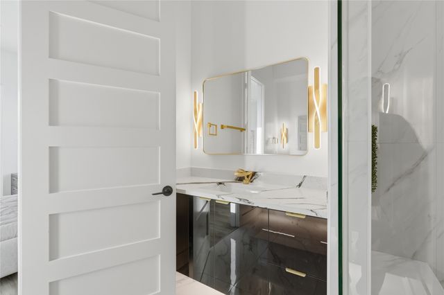 1121 Muncie Avenue, Dallas, TX 75212