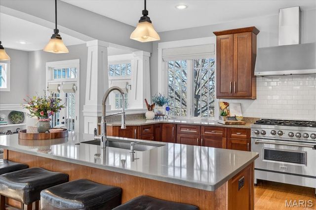 1303 Childress Avenue, St Louis, MO 63139