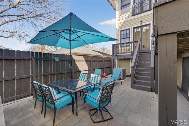 1303 Childress Avenue, St Louis, MO 63139