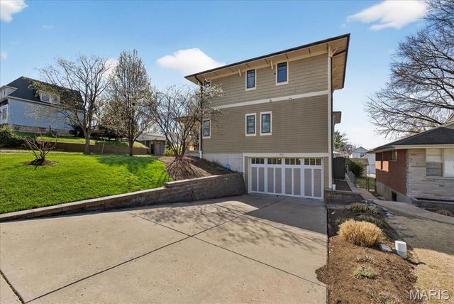 1303 Childress Avenue, St Louis, MO 63139