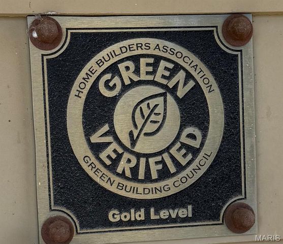 1303 Childress Avenue, St Louis, MO 63139