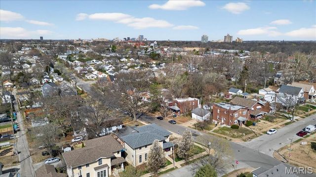 1303 Childress Avenue, St Louis, MO 63139