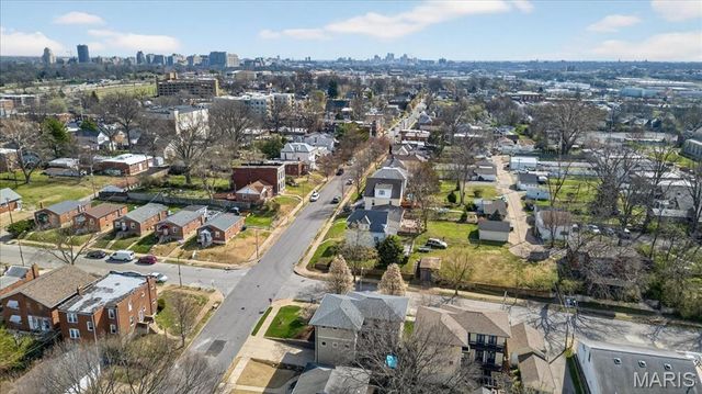 1303 Childress Avenue, St Louis, MO 63139