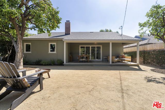 6945 Cedros Avenue, Los Angeles, CA 91405