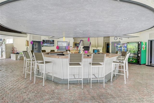 5431 NE 25th Ave 103B, Fort Lauderdale, FL 33308