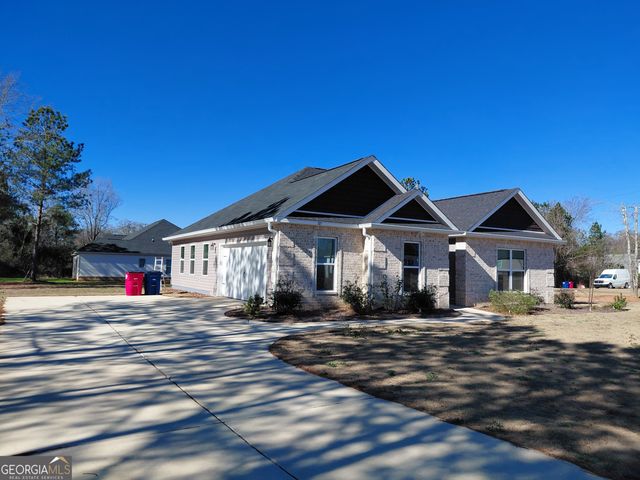 321 Browning Pointe Road, Macon, GA 31216