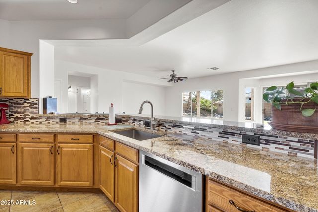 21279 E TWIN ACRES Drive, Queen Creek, AZ 85142