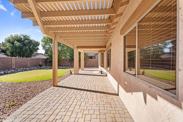 21279 E TWIN ACRES Drive, Queen Creek, AZ 85142