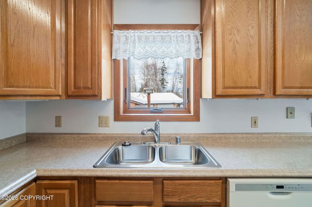 10608 Sanford Circle, Eagle River, AK 99577