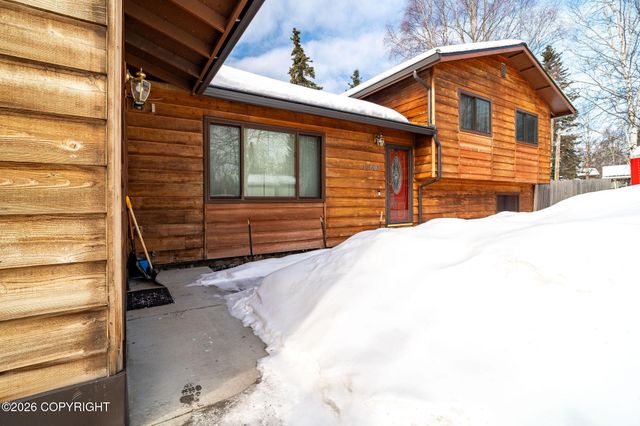 10608 Sanford Circle, Eagle River, AK 99577