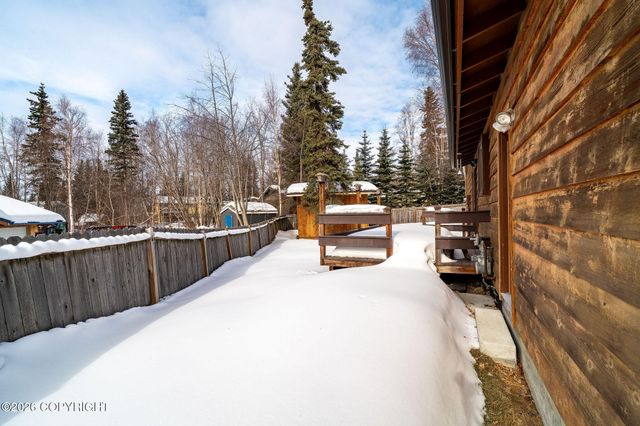 10608 Sanford Circle, Eagle River, AK 99577