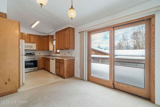 10608 Sanford Circle, Eagle River, AK 99577