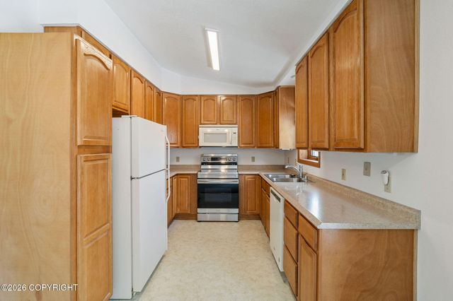 10608 Sanford Circle, Eagle River, AK 99577