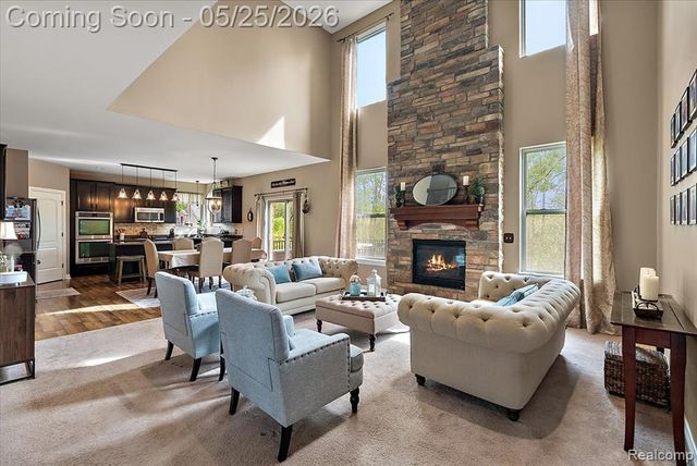695 Dennison Court, Oakland, MI 48363