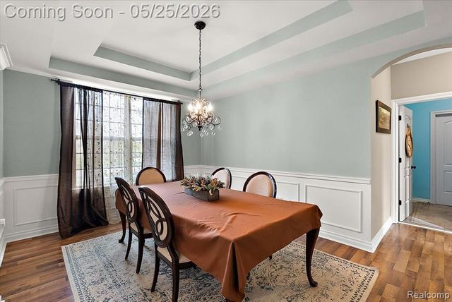 695 Dennison Court, Oakland, MI 48363