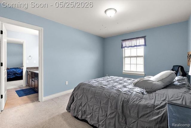 695 Dennison Court, Oakland, MI 48363