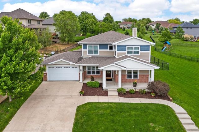 917 Robin Road, Iowa City, IA 52246