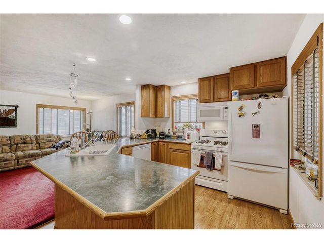 3419 S Fairfax St, Denver, CO 80222