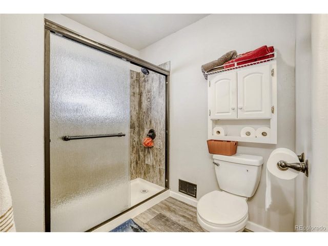 3419 S Fairfax St, Denver, CO 80222