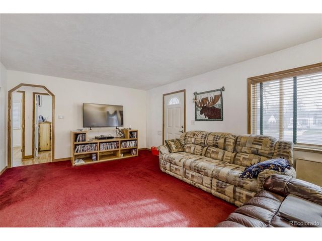 3419 S Fairfax St, Denver, CO 80222