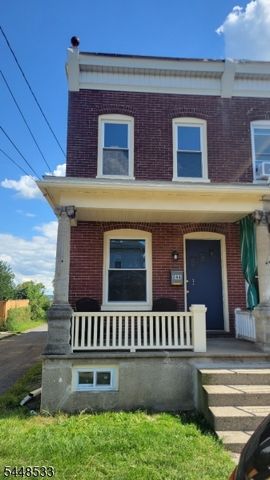 244 Irwin St, Phillipsburg Town, NJ 08865