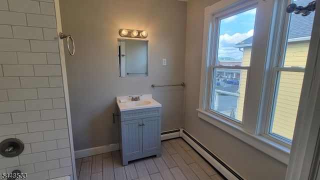 244 Irwin St, Phillipsburg Town, NJ 08865
