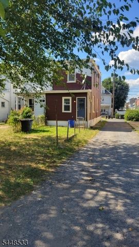 244 Irwin St, Phillipsburg Town, NJ 08865