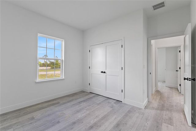 15046 SW 48TH AVENUE, Ocala, FL 34473