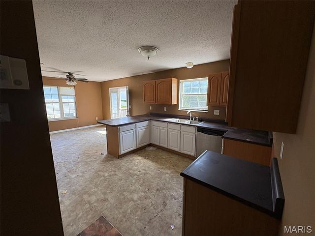 7513 Stonebridge Golf Drive, Maryville, IL 62062