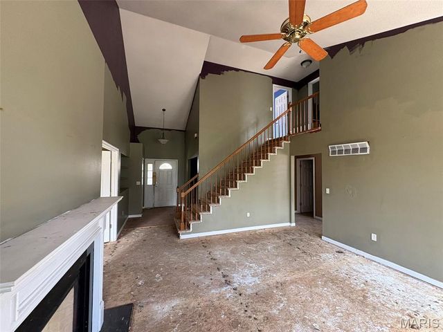 7513 Stonebridge Golf Drive, Maryville, IL 62062