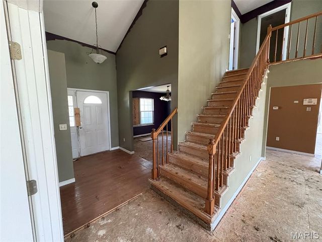 7513 Stonebridge Golf Drive, Maryville, IL 62062
