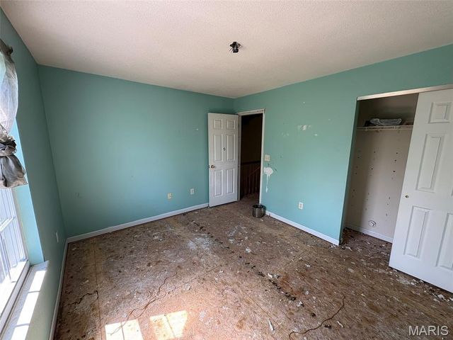 7513 Stonebridge Golf Drive, Maryville, IL 62062