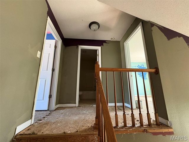 7513 Stonebridge Golf Drive, Maryville, IL 62062