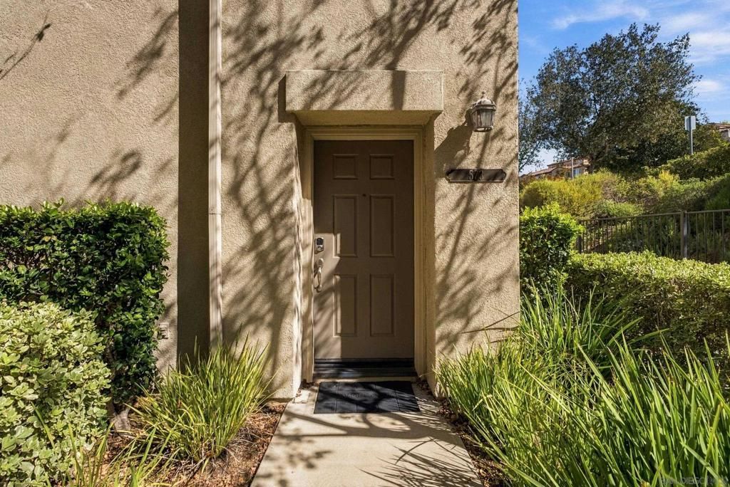 573 Almond Rd, San Marcos, CA 92078 — photo 4