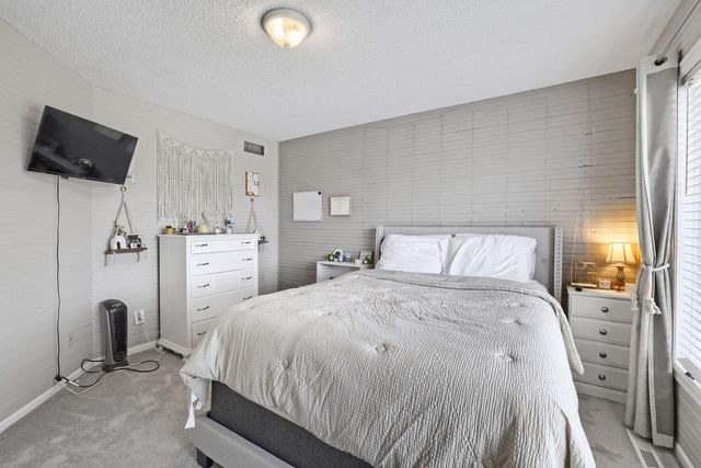 2823 Lisbon Avenue N, Lake Elmo, MN 55042