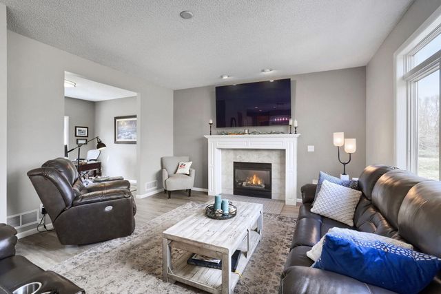 2823 Lisbon Avenue N, Lake Elmo, MN 55042