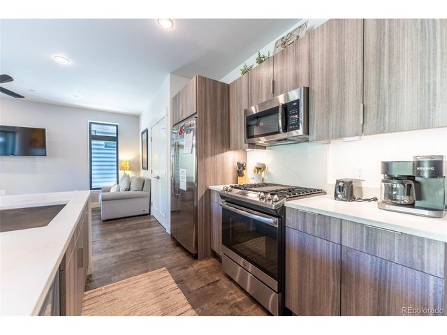 930 Blue River Pkwy 7-714, Silverthorne, CO 80498