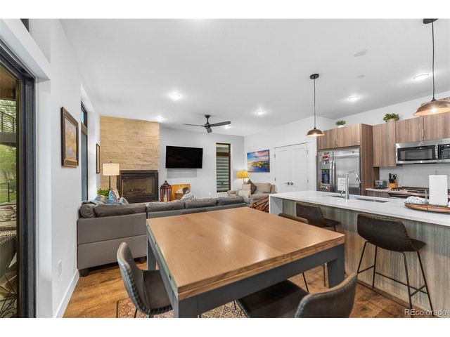 930 Blue River Pkwy 7-714, Silverthorne, CO 80498