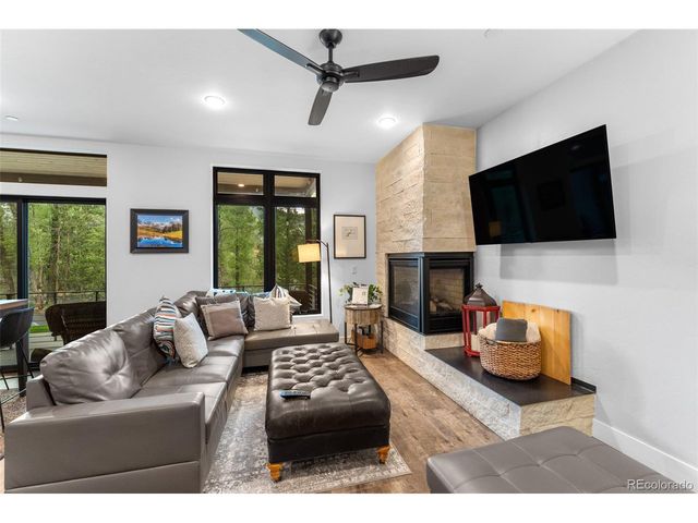 930 Blue River Pkwy 7-714, Silverthorne, CO 80498