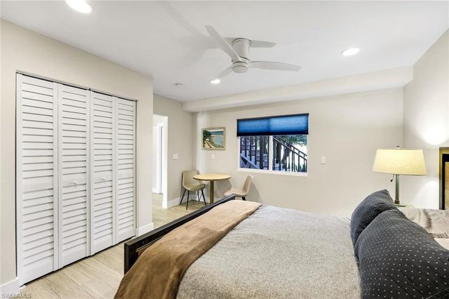336 Oak AVE, Naples, FL 34108