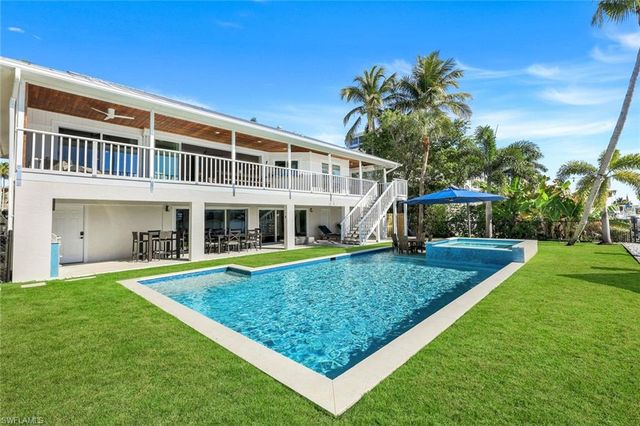 336 Oak AVE, Naples, FL 34108