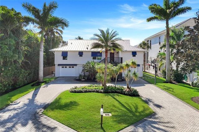 336 Oak AVE, Naples, FL 34108