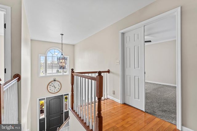1831 BELL AVE, Chambersburg, PA 17202