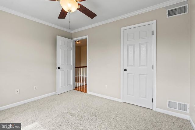 1831 BELL AVE, Chambersburg, PA 17202