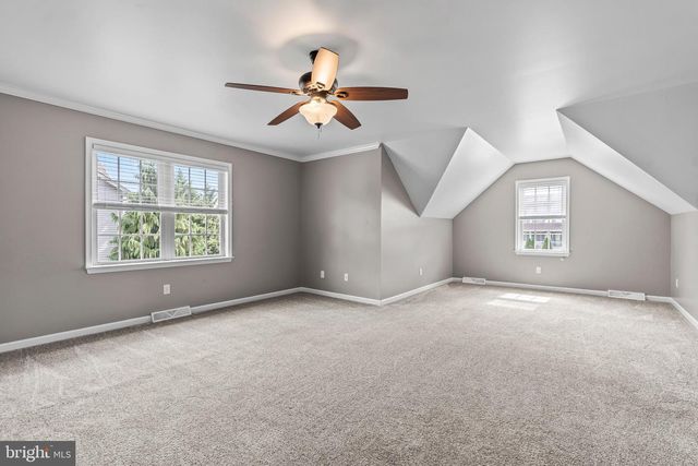 1831 BELL AVE, Chambersburg, PA 17202