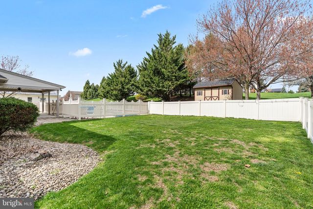 1831 BELL AVE, Chambersburg, PA 17202