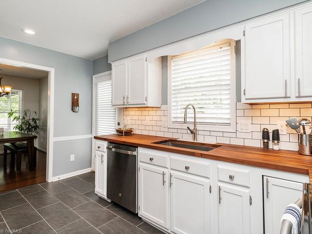 4301 Garden Club Street, High Point, NC 27265