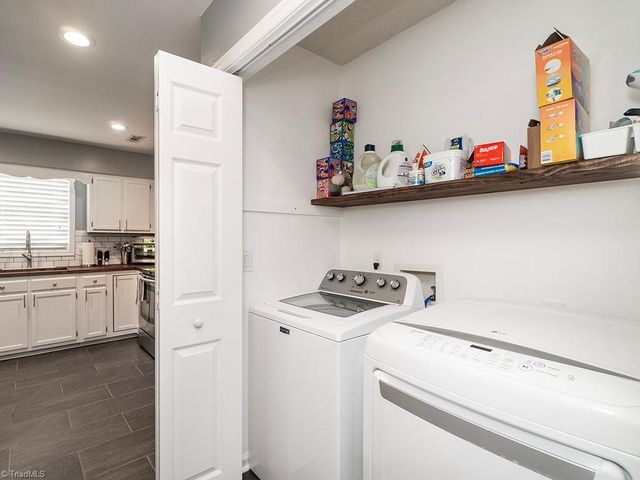 4301 Garden Club Street, High Point, NC 27265