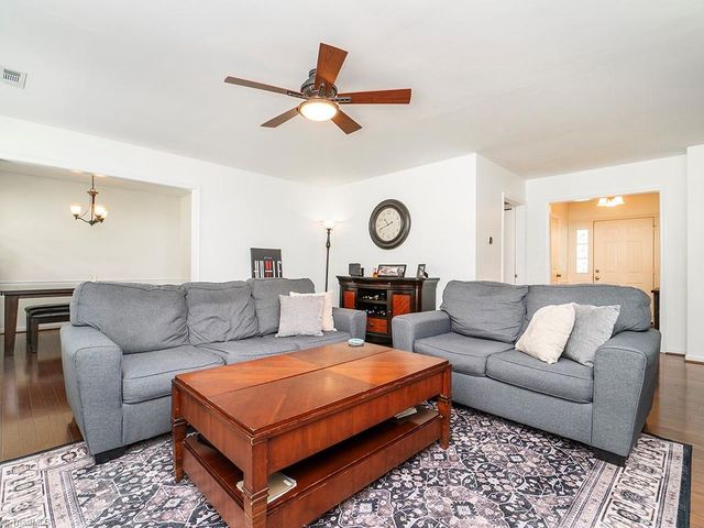 4301 Garden Club Street, High Point, NC 27265