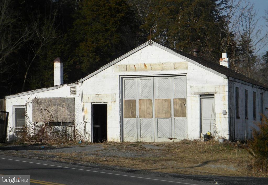 218 JOHN MARSHALL HWY, Strasburg, VA 22657